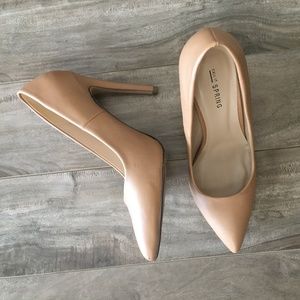 Nude High Heel Pumps